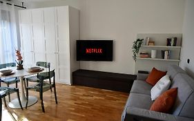 Micky House-Wifi Netflix Garage